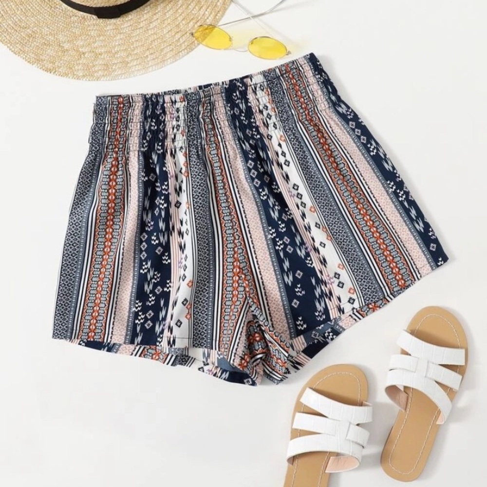 Graphic shorts